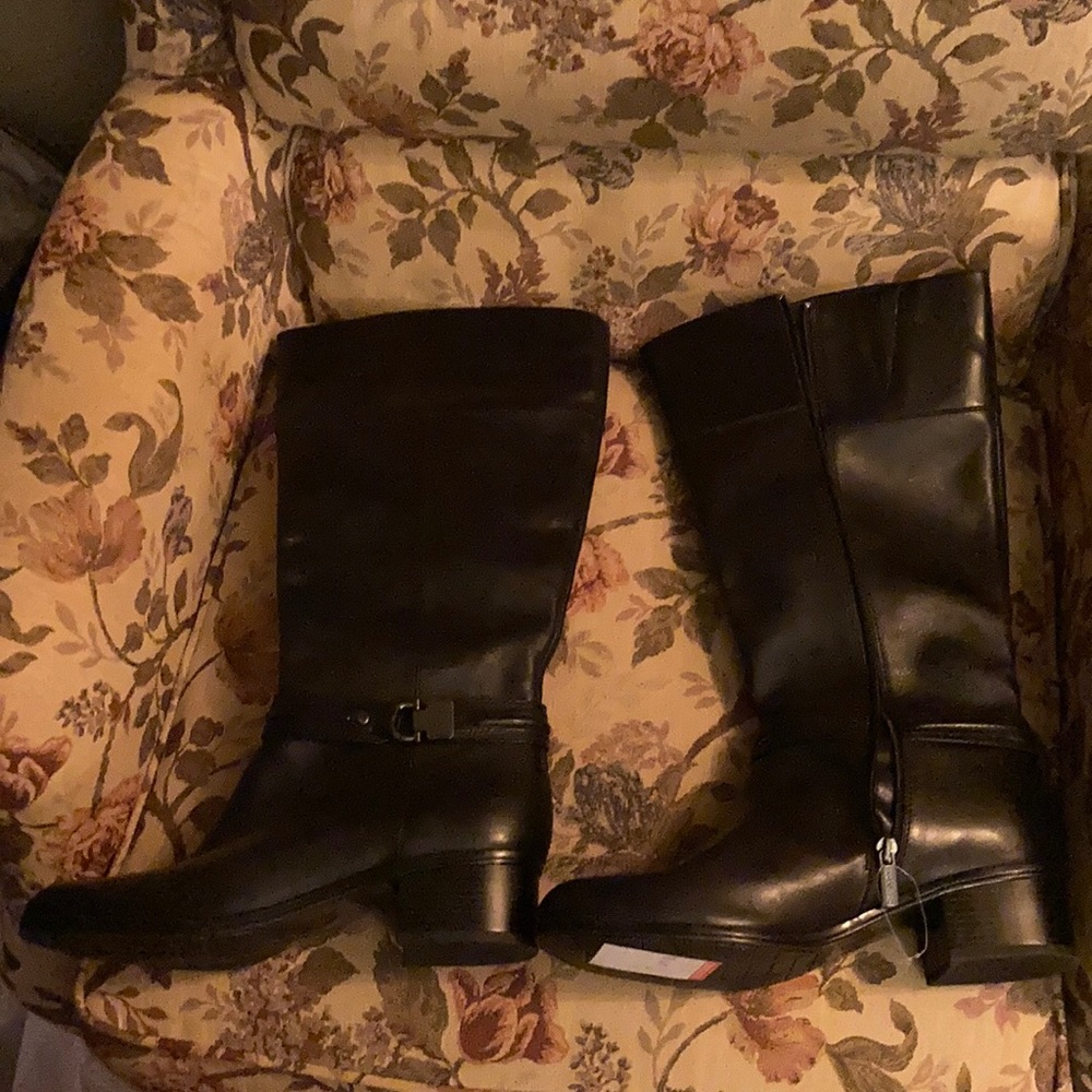 Tall black boots